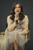 556189518_KeiraKnightley_RegentStreetAppleStoreinLondonJuly22014038_122_5lo.jpg