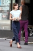 Keira+Knightley+Keira+Knightley+carries+coffee+Koyy3dlhB5ol.jpg