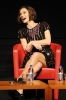 Keira+Knightley+Last+Night+Press+Conference+j_cJ7eWcji6l.jpg